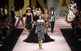 As celebridades que brilharam no desfile da Dolce&Gabbana