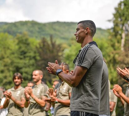 Cristiano Ronaldo admite numa rara entevista: 'Sei que há pessoas à espera que eu falhe, que fracasse'