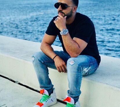 Luis Fonsi confessa infância de sofrimento e 'bullying'