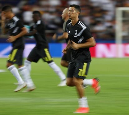 Herman José não resiste e goza com relógio milionário de Ronaldo: 'Vale 3 Mayorgas'