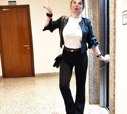Surpresa! Katia Aveiro, aos 42 anos, está grávida de namorado brasileiro 