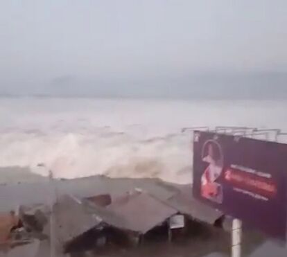 Mais de 300 mortos no tsunami e sismo na Indonésia