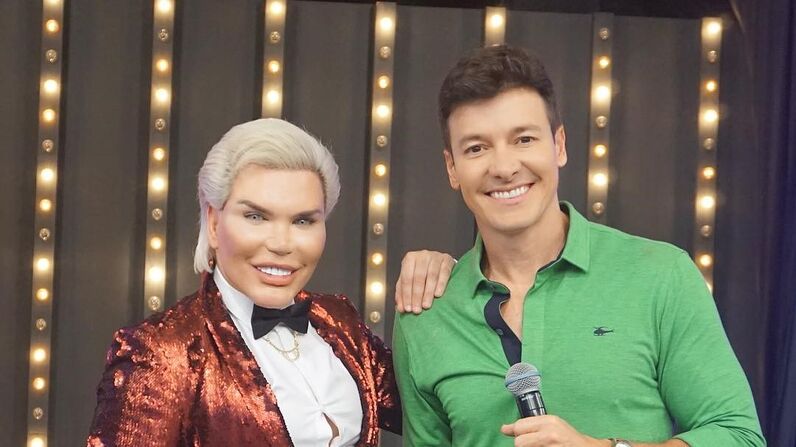 Ken Humano, Rodrigo Alves