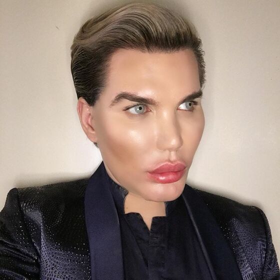 Ken Humano, Rodrigo Alves