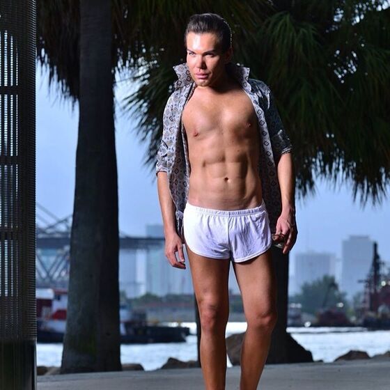 Ken Humano, Rodrigo Alves