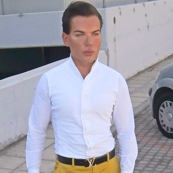 Ken Humano, Rodrigo Alves