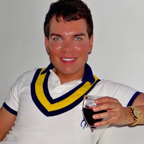 Ken Humano, Rodrigo Alves
