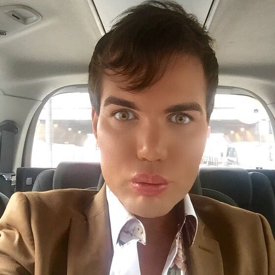Ken Humano, Rodrigo Alves