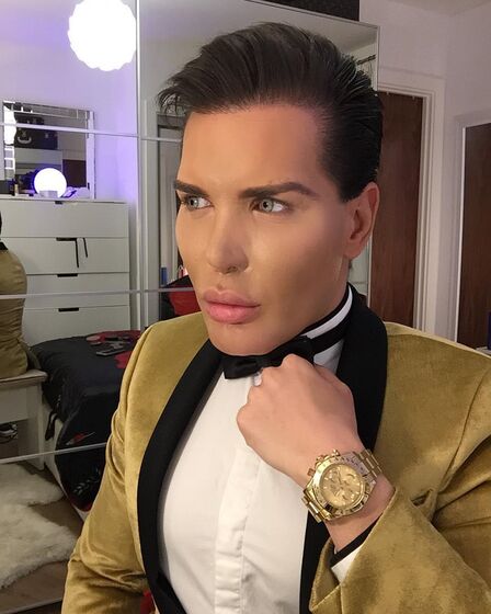 Ken Humano, Rodrigo Alves