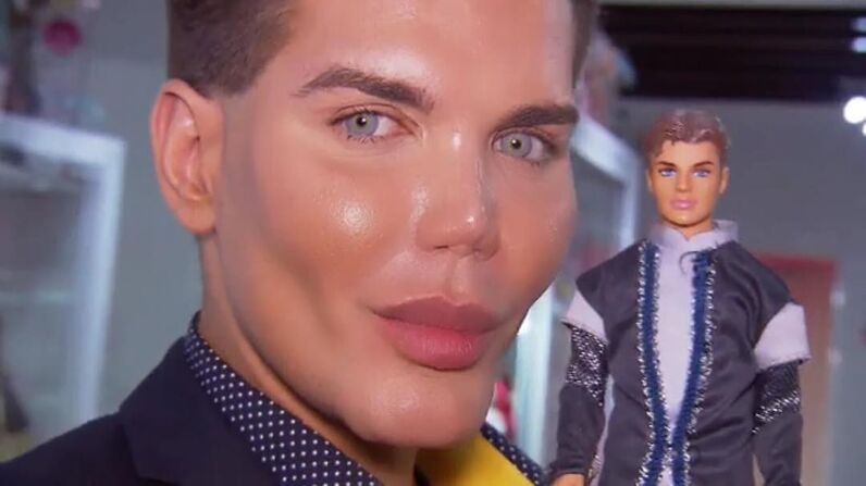 Ken Humano, Rodrigo Alves