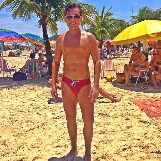 Ken Humano, Rodrigo Alves