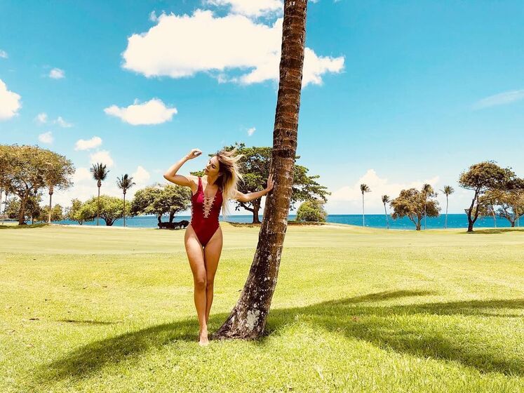  Águeda López, Luis Fonsi