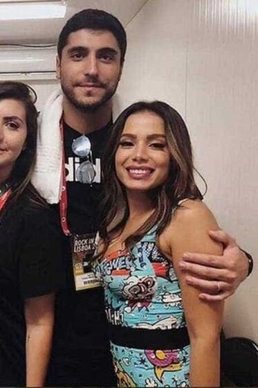 Anitta, Thiago Magalhães