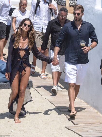 Izabel Goulart e Kevin Trapp