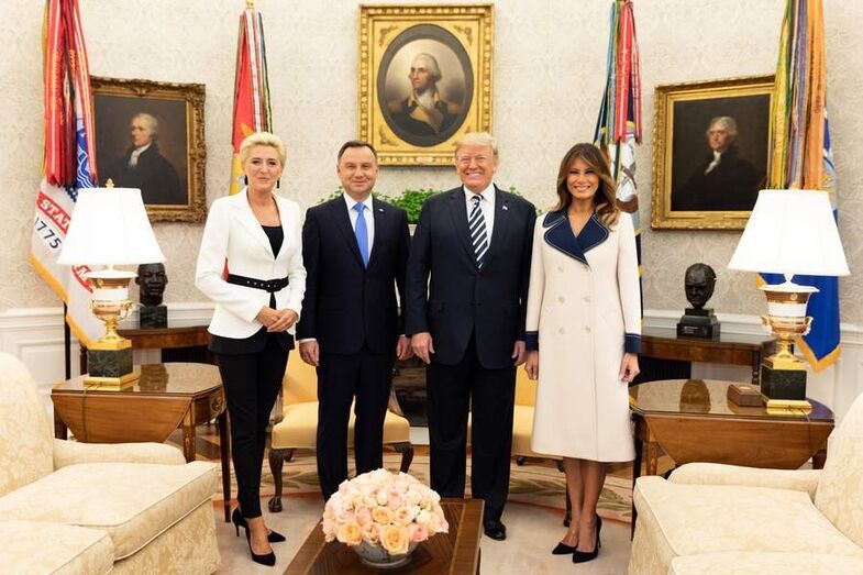 Melania sofre com caso de 3400 euros da Gucci