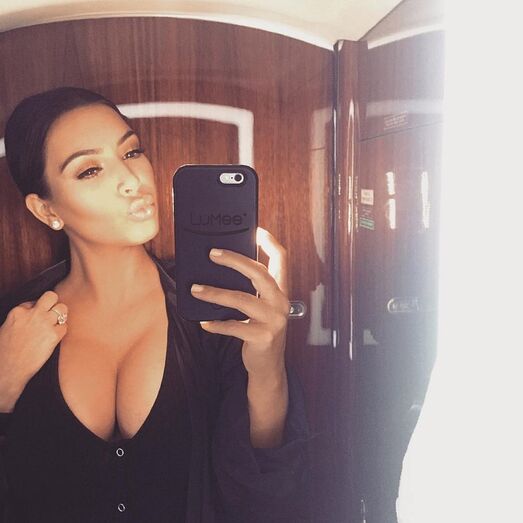 Kim Kardashian, Selfie