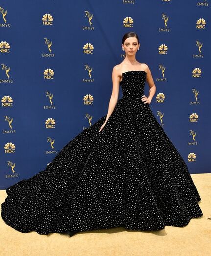 Angela Sarafyan em Christian Siriano