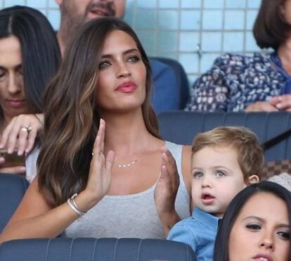 Filhos de Iker Casillas e Sara Carbonero aprendem xadrez
