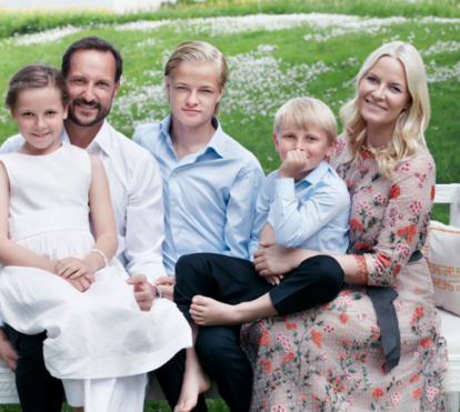 O filho mais velho da princesa Mette-Marit envolvido em escândalo de agressão