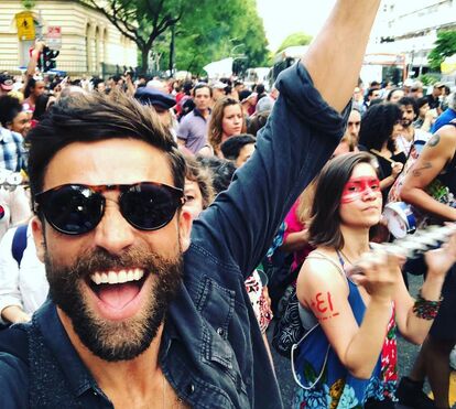 Depois de ser posto fora da novela, Diogo Amaral participa na campanha eleitoral do Brasil 