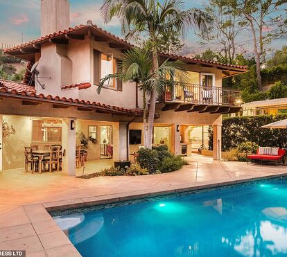 Divorciada, Anna Faris mete casa de sonho à venda por 4,30 milhões de euros