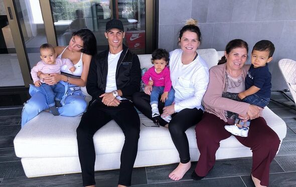 Katia Aveiro, Cristiano Ronaldo, Dolores Aveiro, Georgina Rodríguez