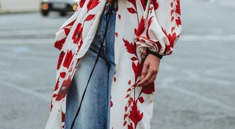 Comprar vestidos de verão para usar no outono e, até, no inverno