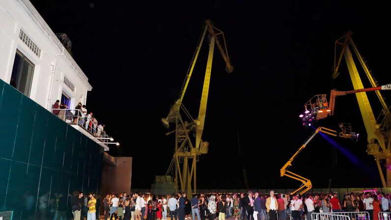 Lux Frágil, Aniversário, Discoteca, Lisboa