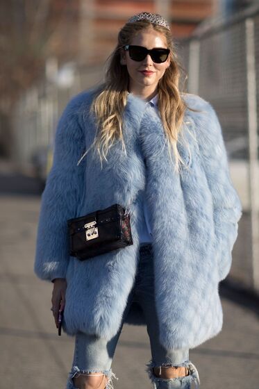 Street Style faux fur