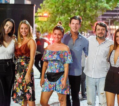 Atores de 'Alguém Perdeu' da CMTV divertem-se até de madrugada em Fortaleza