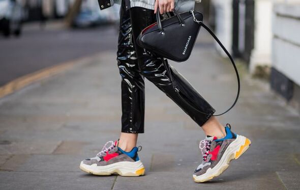 'Chunky Sneakers' ou 'Dad Sneakers'