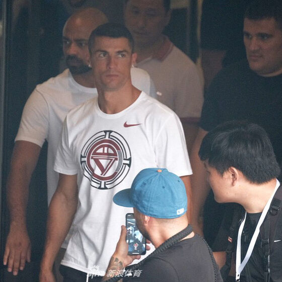 Cristiano Ronaldo, Funcionários