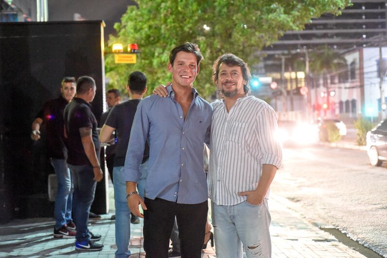 atores Alguém Perdeu em discoteca de Fotaleza