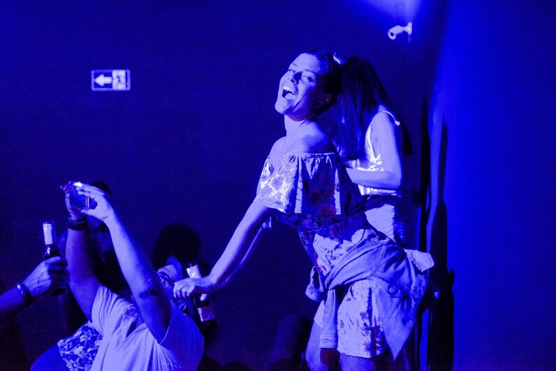 atores Alguém Perdeu em discoteca de Fotaleza