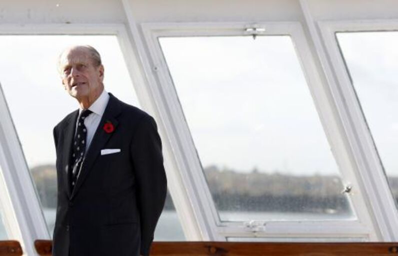 Filipe, Duque de Edimburgo, Rainha Isabel II