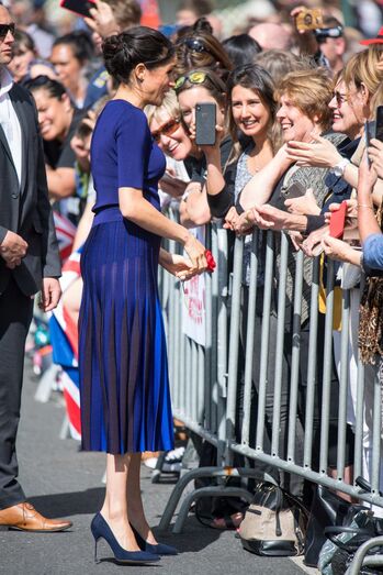 Meghan Markle, Harry, inglaterra, nova zelândia, grã-bretanha, saia transparente, givenchy
