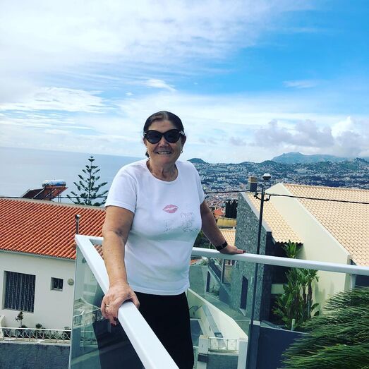 Dolores Aveiro