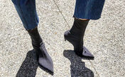 Sock boots com croped jeans 