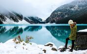 mulher, mulher só, montanha, neve, inverno, lago, bucólico