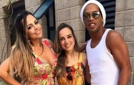 "Ele tem dois amores"! Ronaldinho Gaúcho fez as pazes com as suas duas namoradas 