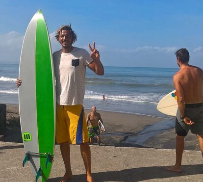 Eh, lá!  Surfista Dave, do 'Casados', assume-se um pinga-amor: 'Só passo a noite sozinho se quiser'