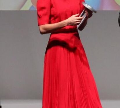 Rainha Letizia 'rouba' vestido da sogra com quase 40 anos
