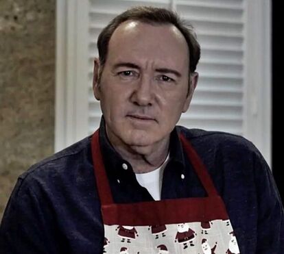 Acusado de agressão sexual, Kevin Spacey reaparece em público com resposta surpreendente