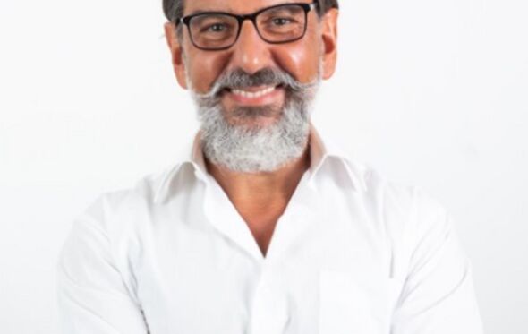 José Luís de Casados à Primeira Vista