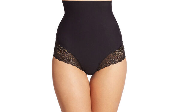 Street Style Shapewear