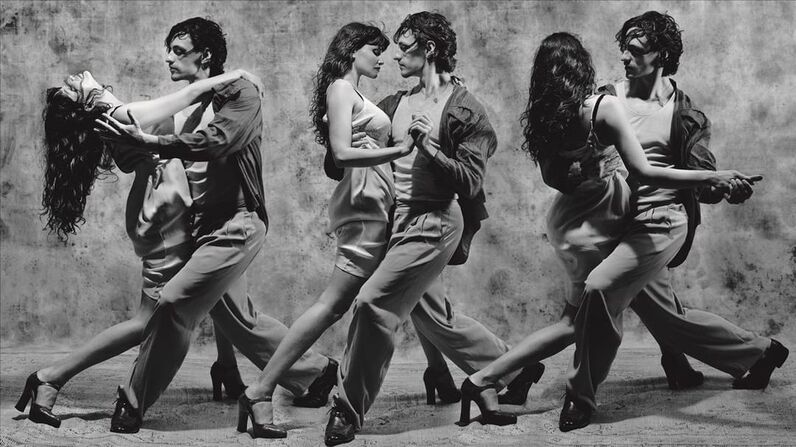 calendário, pirelli, dreaming, Albert Watson, Laetitia Casta, Astrid Eika e Gigi Hadid