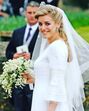 Camilla Parker Bowles, Filhos, Laura, Tom