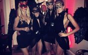 Festas Killing Kittens, Emma Sayle