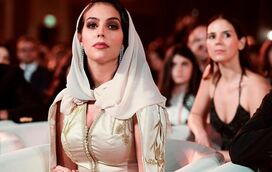 Vestido "árabe" de Georgina aumenta quase 1000 euros... em 24 horas!