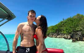 Filho de Stéphanie do Mónaco quebra protocolo e revela intimidade e vida de luxo